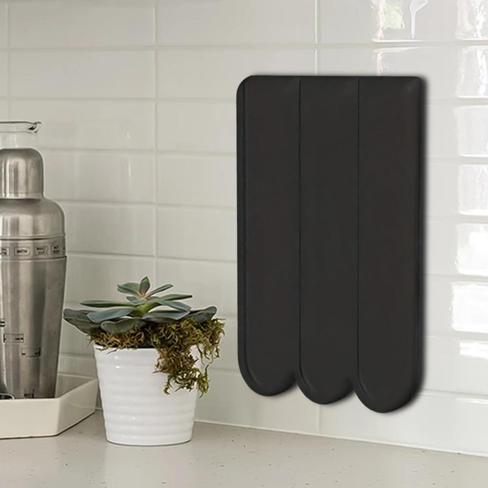 Commercial Kitchen Walls - Rak Penyimpanan Pod Kopi Dipasang Di